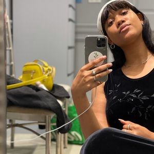 Meet your Posher, Deborah